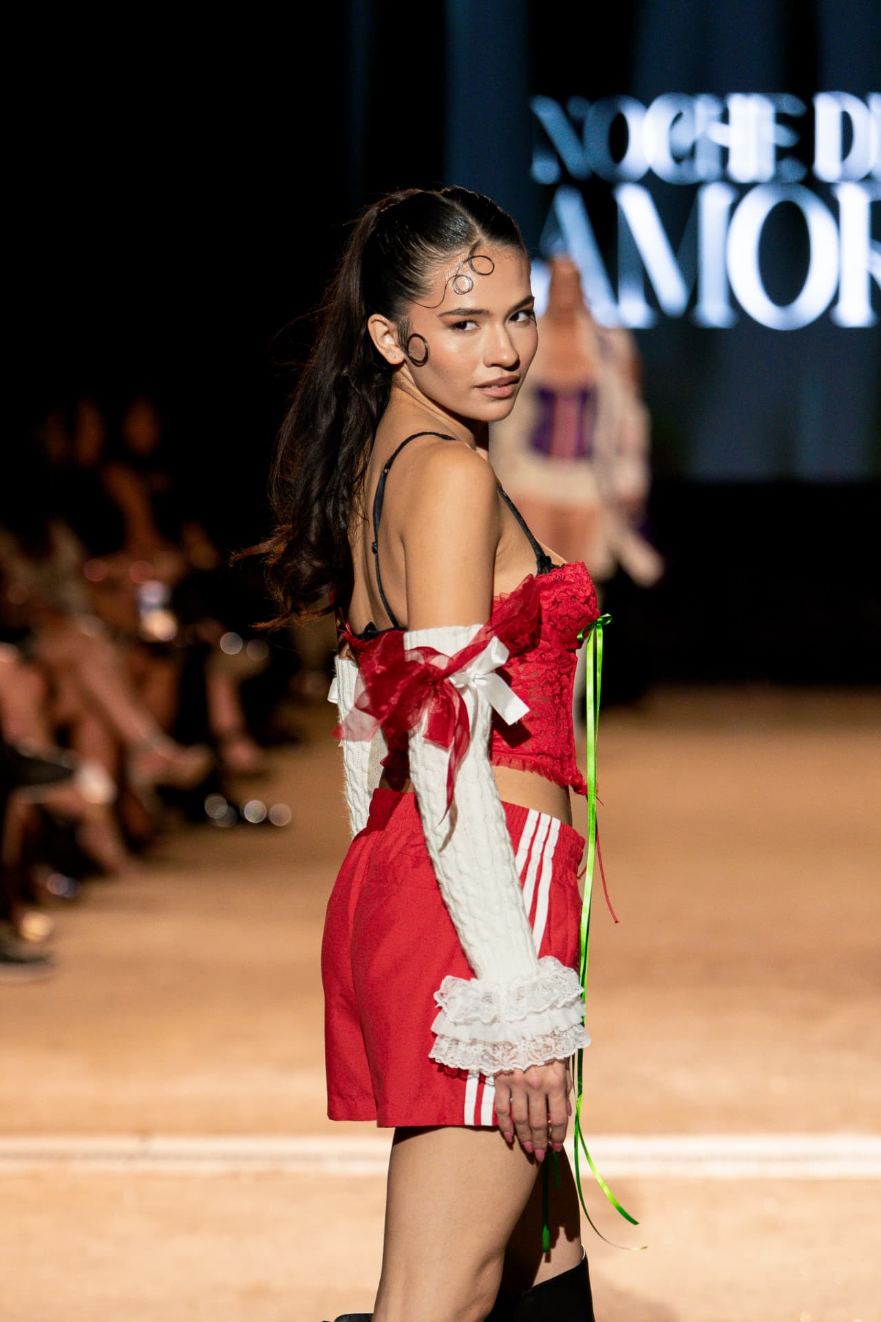 Noche de Amor runway look 2